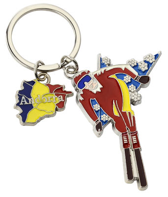 Настраиваемая форма Милый металлический ключевой цепь Лакированный логотип для пластиковых изделий